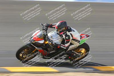 media/Nov-05-2022-SoCal Trackdays (Sat) [[f8d9b725ab]]/Bowl (1145am)/